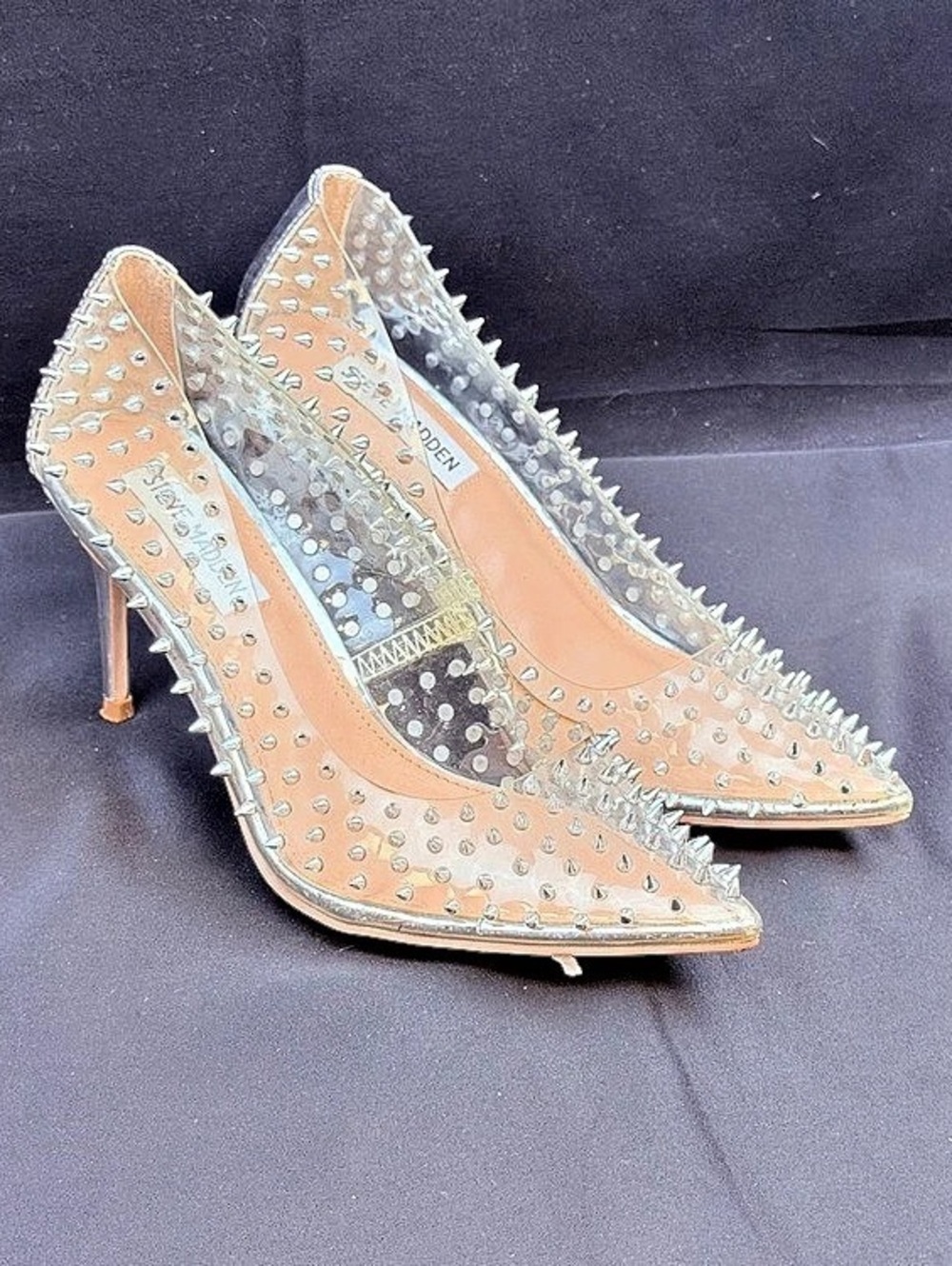 Steve Madden Spikes Spiked Pointed-Toe Heels US 6